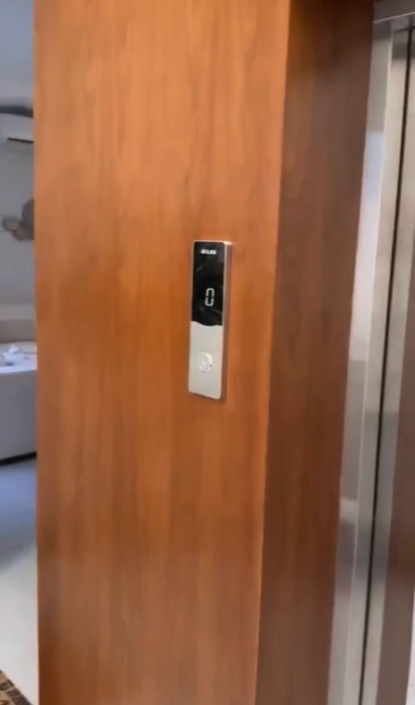فيديو للإعلان