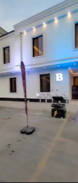 فيديو للإعلان