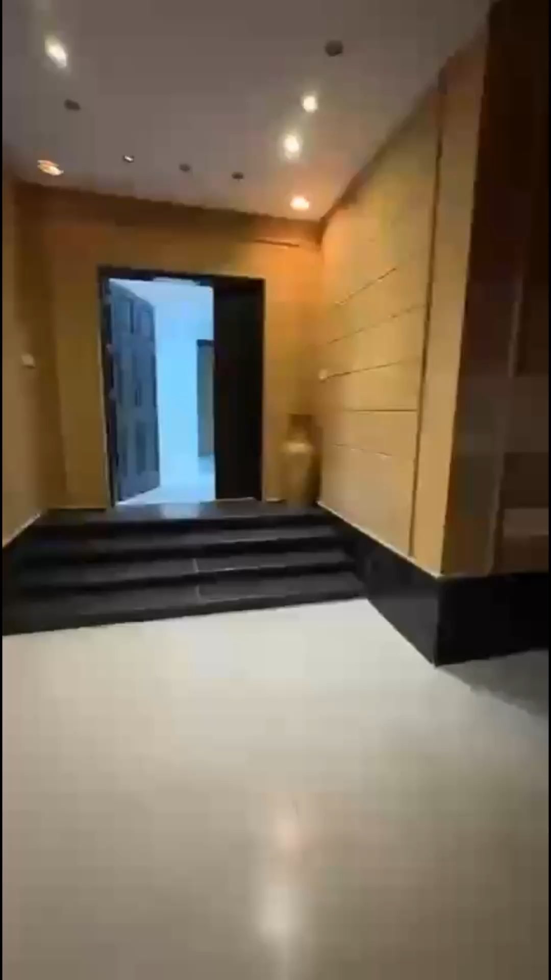 فيديو للإعلان