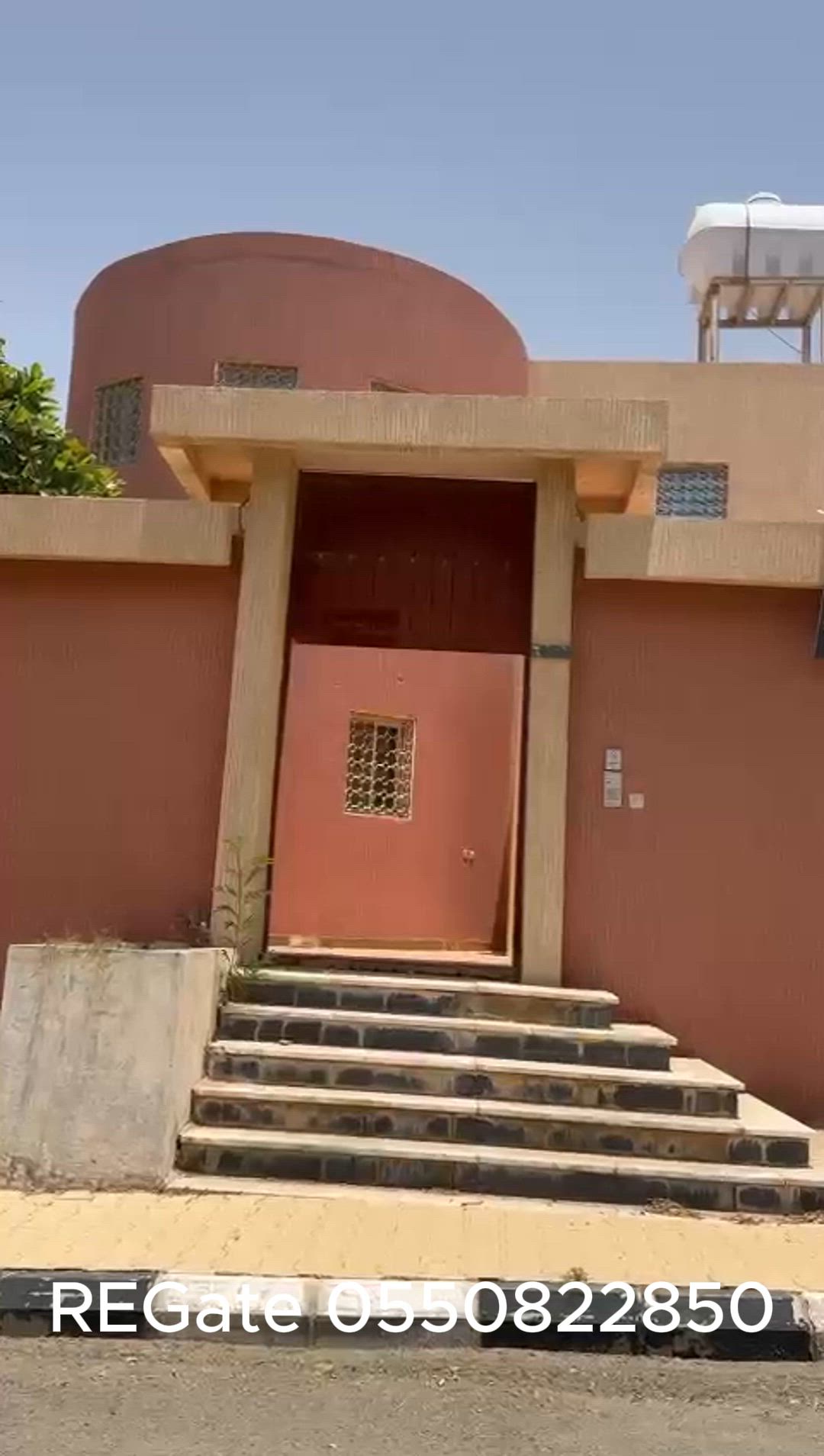 فيديو للإعلان