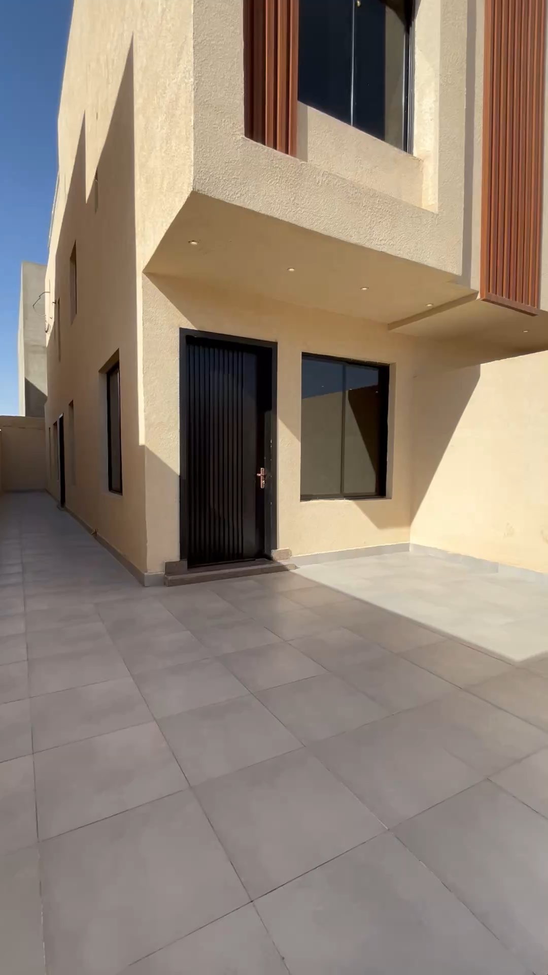 فيديو للإعلان