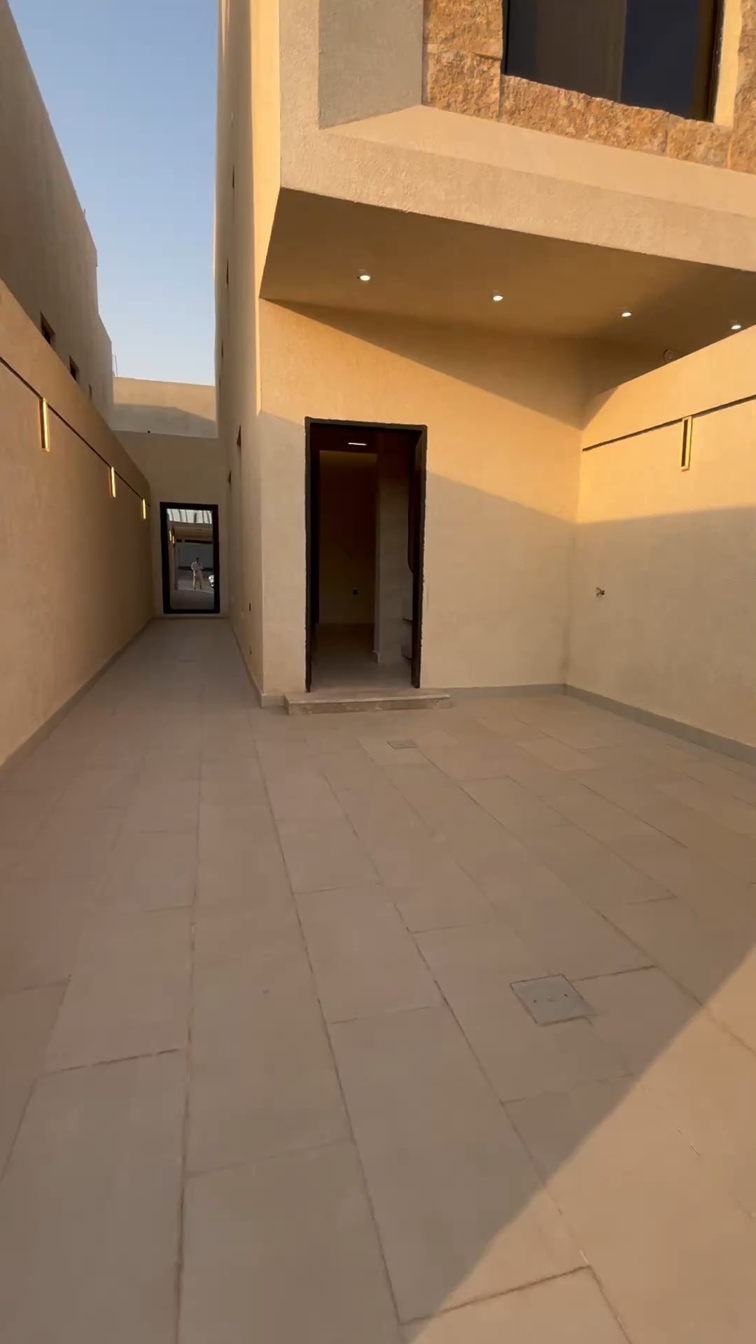 فيديو للإعلان