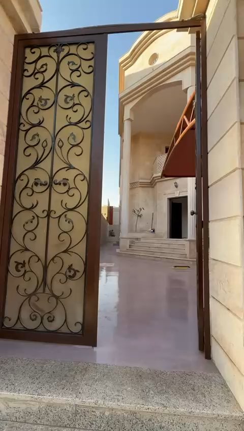  الفيديوهات