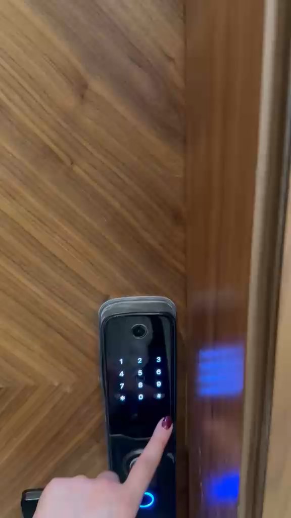 فيديو للإعلان